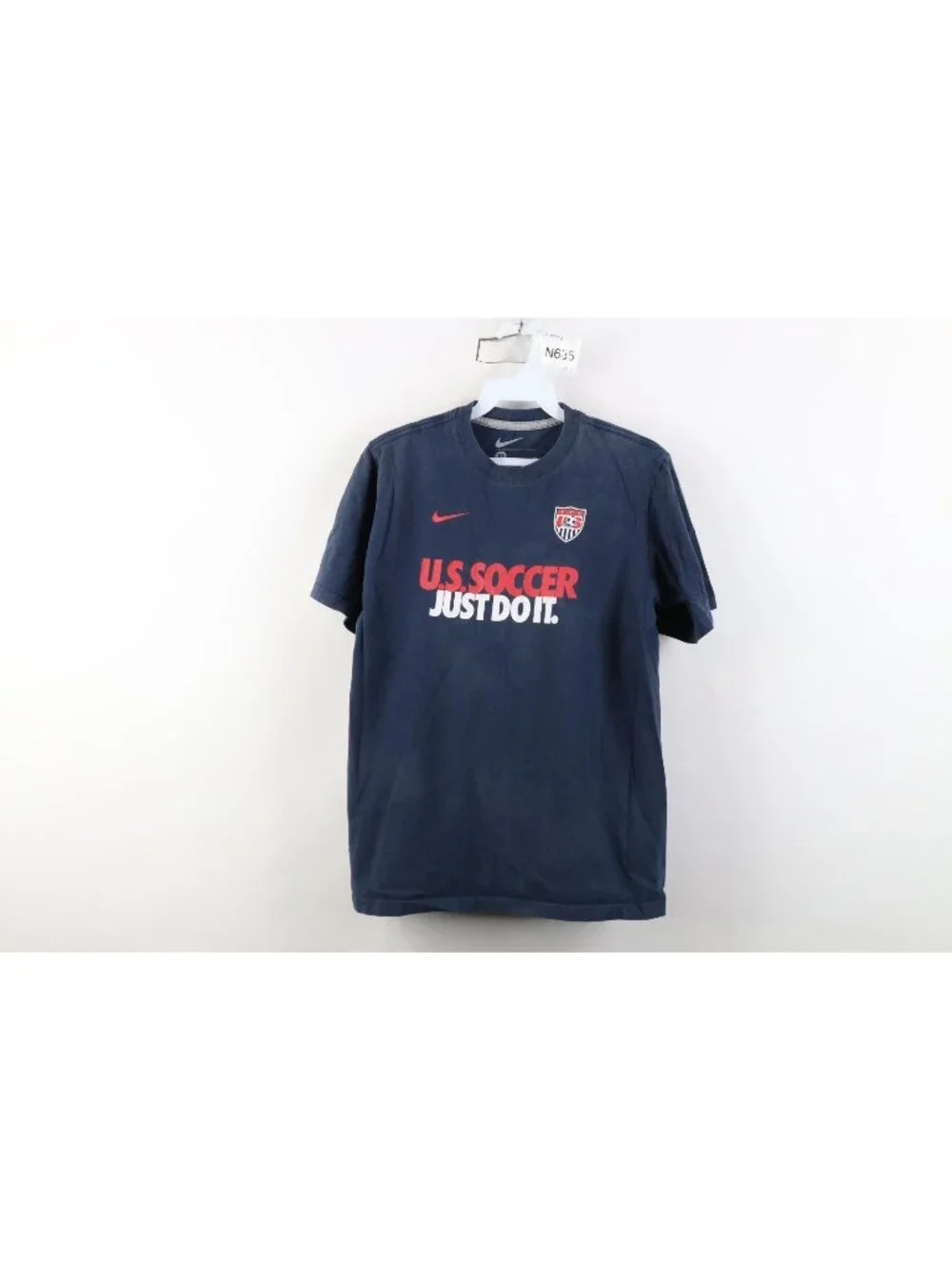 Vintage Y2K Nike Boys XL Distressed USMNT USA Soccer Short Sleeve T-Shirt Blue